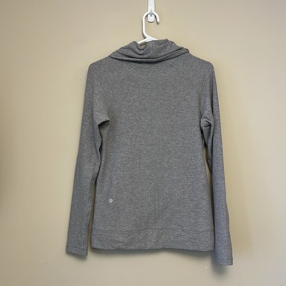 Lululemon Make A Move Long Sleeve in Heathered Battleship - Picture 4 of 10